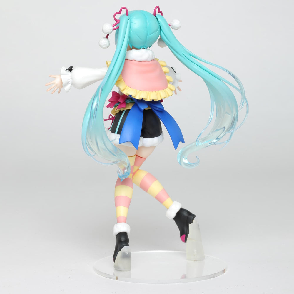 Taito Hatsune Miku Winter Version packaging signals collectibility.