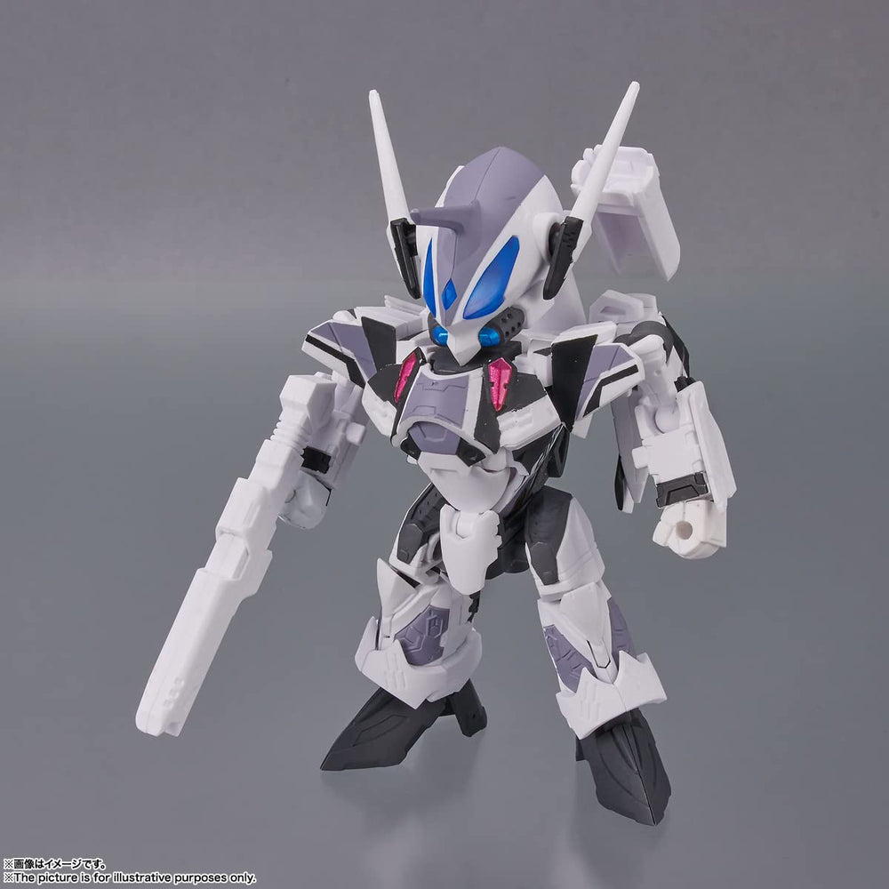 Battroid head piece from TAMASHII NATIONS for versatile display options