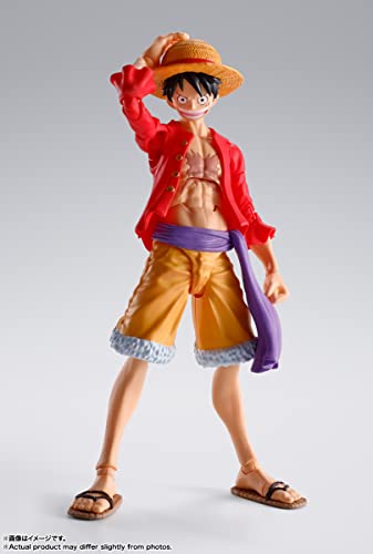 Luffy S.H.Figuarts articulation demonstrated for flexible posing and action-ready display.