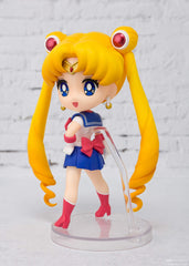 Official packaging of TAMASHII NATIONS Sailor Moon mini figure