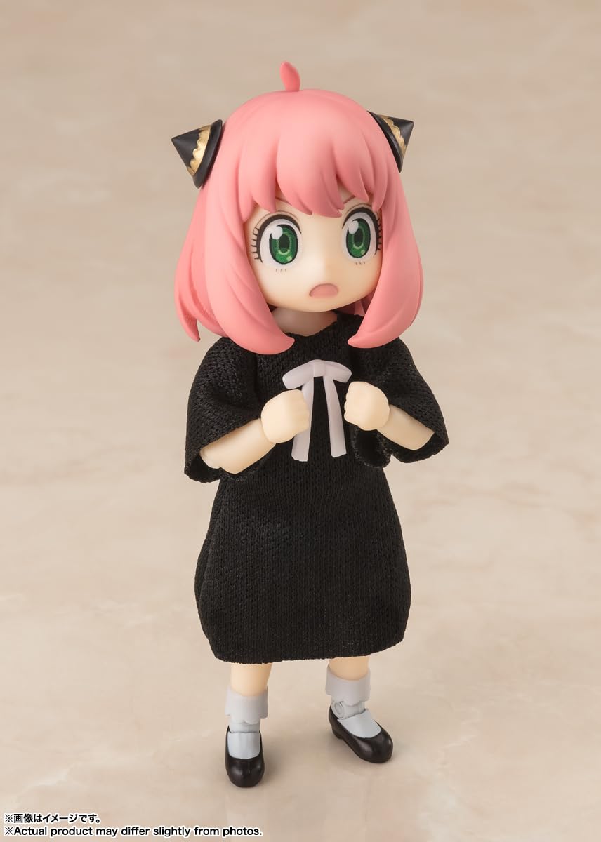 TAMASHII NATIONS Anya Forger dress ver. set contents list with figures and expressions.
