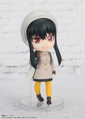 TAMASHII NATIONS Yor Forger lifelike eyes close-up enhances collector appeal.
