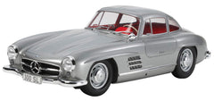 TAMIYA Mercedes-Benz 300SL 1/24 front view for precise display