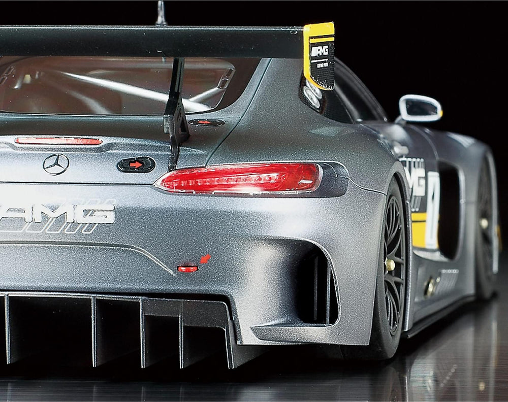 Tamiya Mercedes-AMG GT3 1/24 wheels and tires with authentic rims.