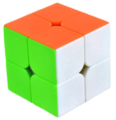 TANCH QIYI 2x2 cube on desk highlighting compact size for focused practice