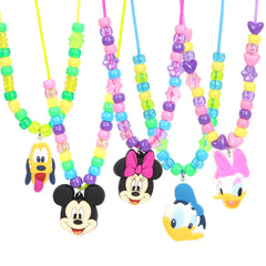 Sturdy carry handle helps take the Minnie Mouse kit anywhere.