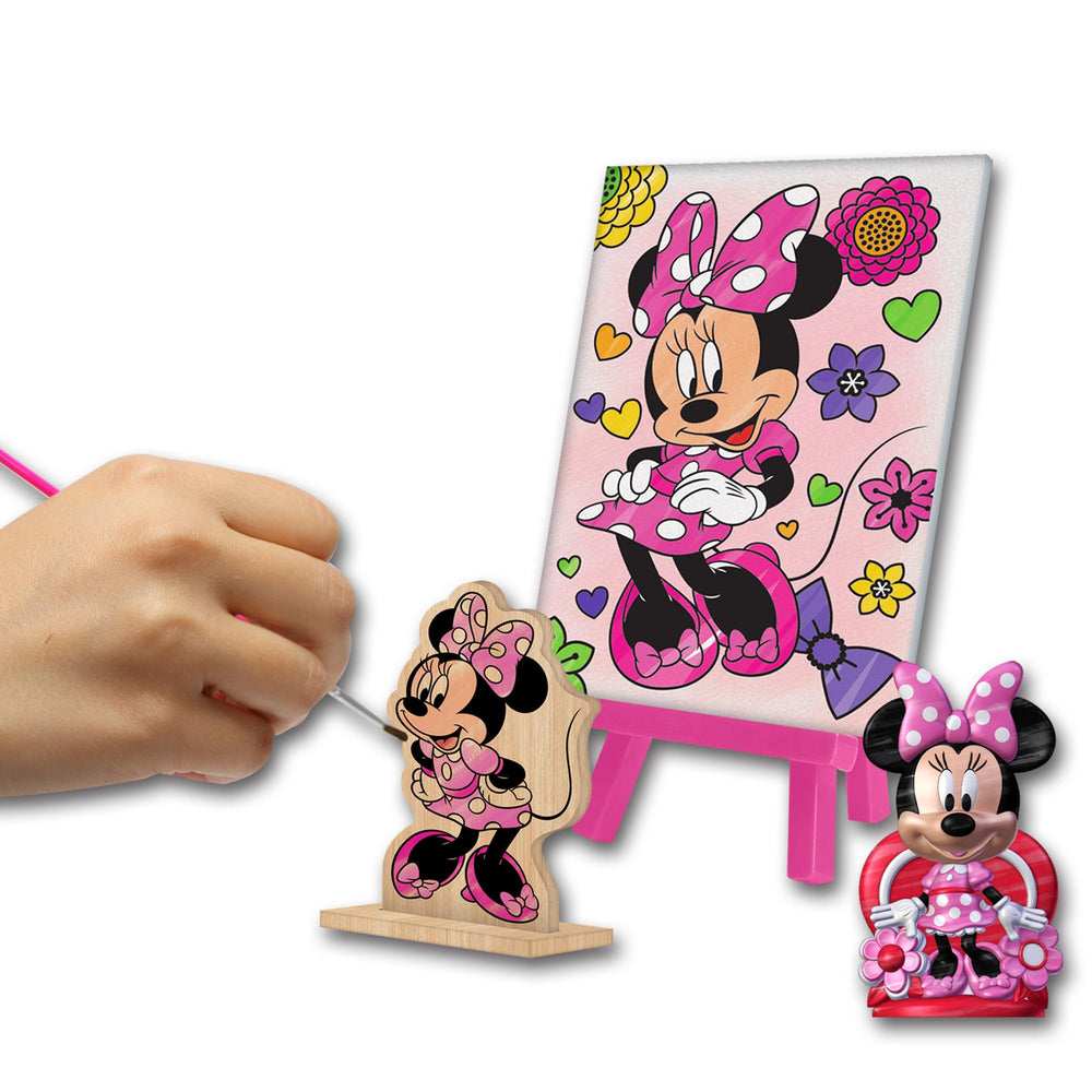 Design and assemble Minnie Mouse necklace with Tara Toys crafting kit.