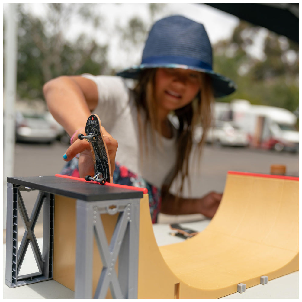 Exclusive Primitive Paul Rodriguez pro fingerboard included