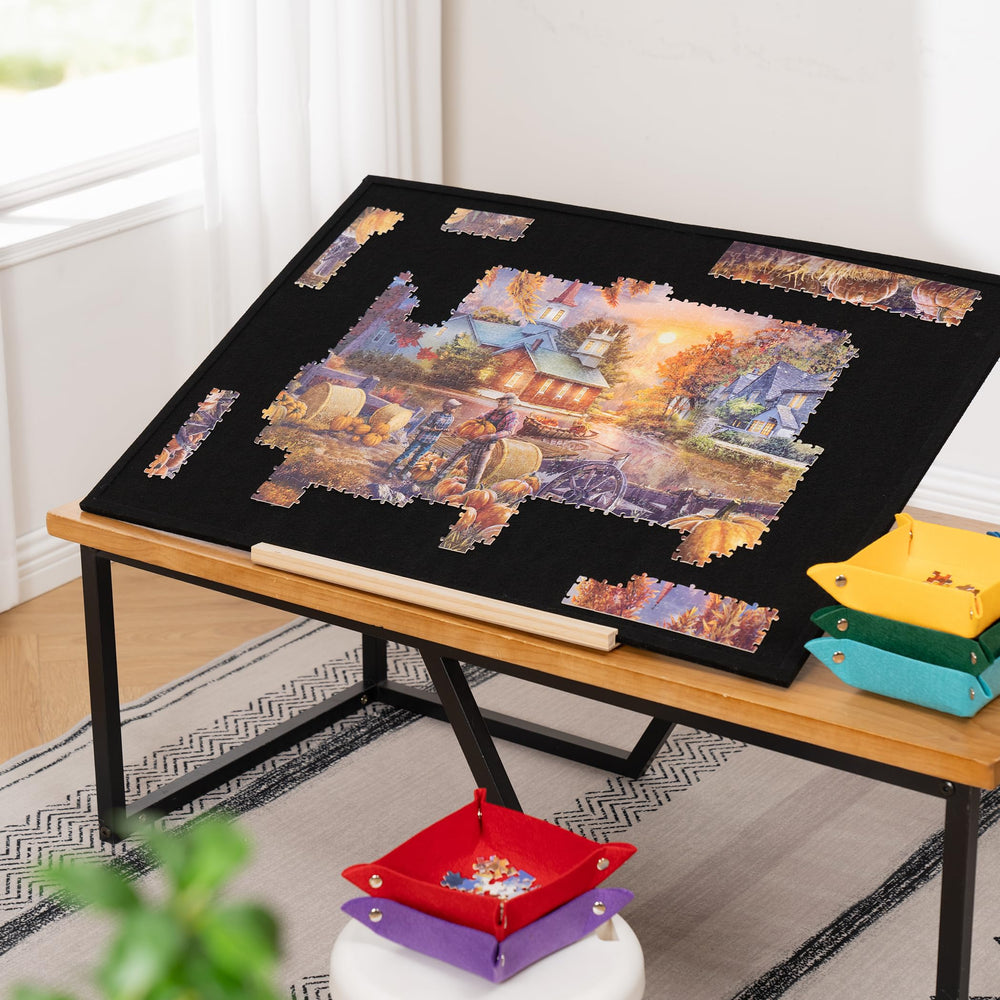 Tektalk enclosed puzzle board minimizes dust and pet interference.