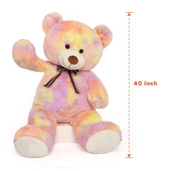 Tezituor bear features a friendly, inviting face.