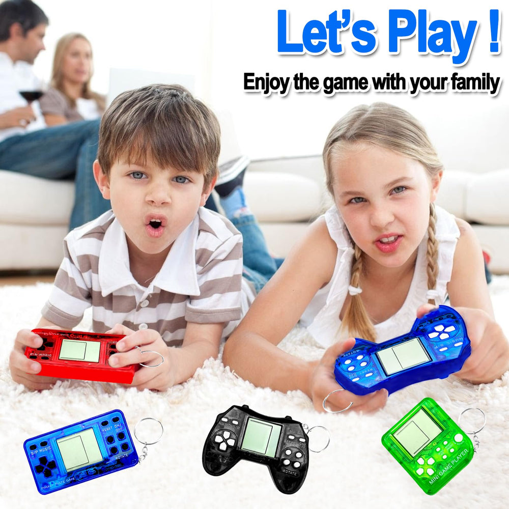 TGIQROVE black video game keychain, sleek mini game accessory for events