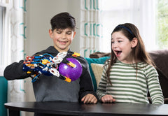 Thames and Kosmos Mega Cyborg Hand no motors or batteries required