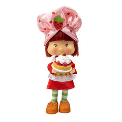 Strawberry Shortcake scented hair detail adds sensory fun during styling.
