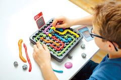 ThinkFun Thinking Putty Puzzle storage base keeps components neatly organized.