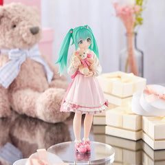 Thunder Tech Luminasta Hatsune Miku Vol.3 pose detail showcases sculpted features.