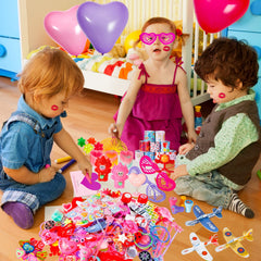 Thuodo Valentines classroom decor enhances party atmosphere with themed accents.