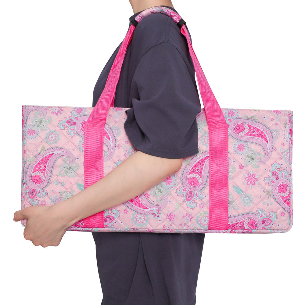 TIASUSAN bag's wider opening makes access quick and smooth.
