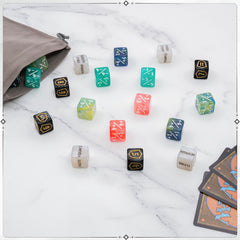 Tinzum MTG dice in six colors aid quick color-coded gameplay.