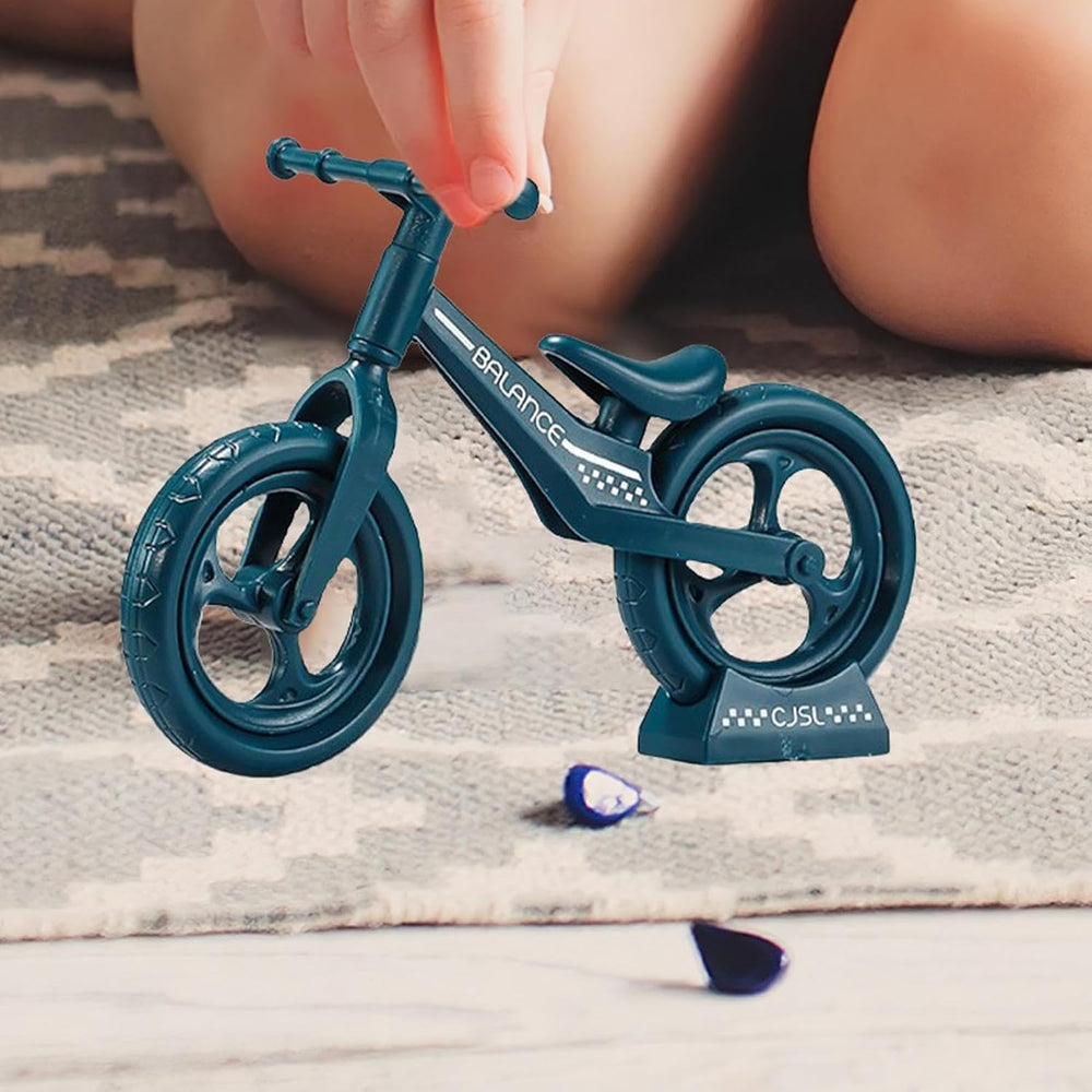 Tiosen mini finger mountain bike can be assembled and disassembled for play.