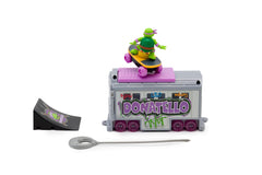 Four collectible TMNT launchers offer cooperative or competitive play.