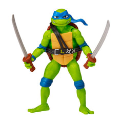 Leonardo's twin katana set enables dynamic poses for action play.