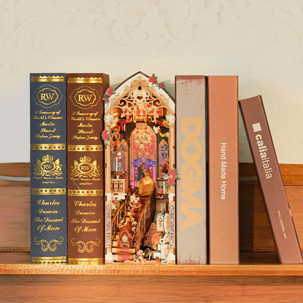 Tonecheer 3D wooden puzzle bookend dollhouse ready for assembly and display.