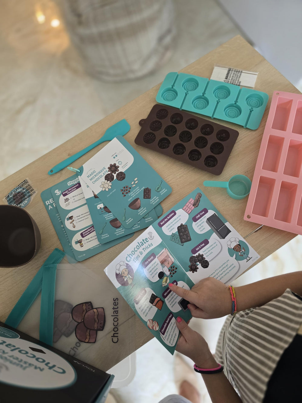 Tovla Jr Real Chocolate Kit scooper precise portions and mess-free trays