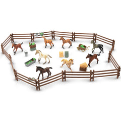 Toymany horse paddock runway setup inspires storytelling during playtime
