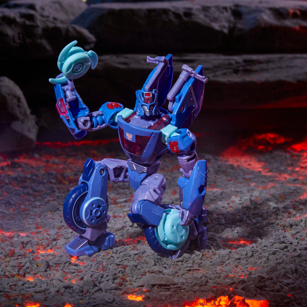 Transformers Chromia 2-in-1 conversion in 20 steps for engaging play.