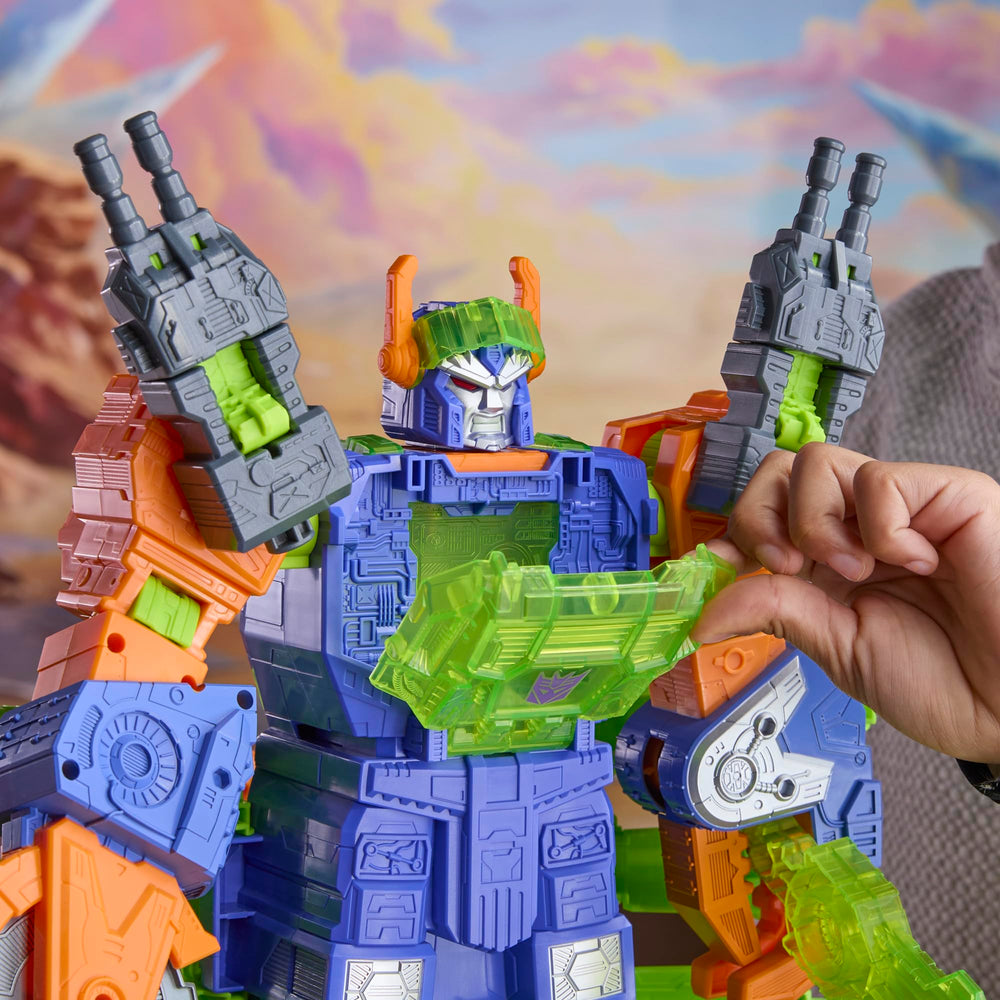 Lights and sounds activation on Transformers CYBERWORLD Scorponok