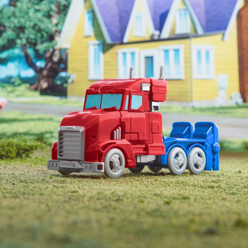 Easy 14-step conversion from robot to truck supports curious hands and motor skills.