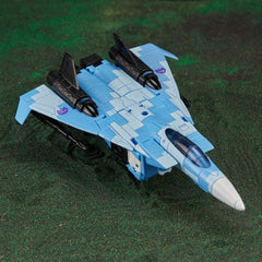 Transformers G2 Cloudcover packaging and instructions help quick setup.