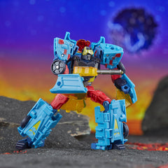 Articulated head on Transformers Hot Shot enables expressive poses.