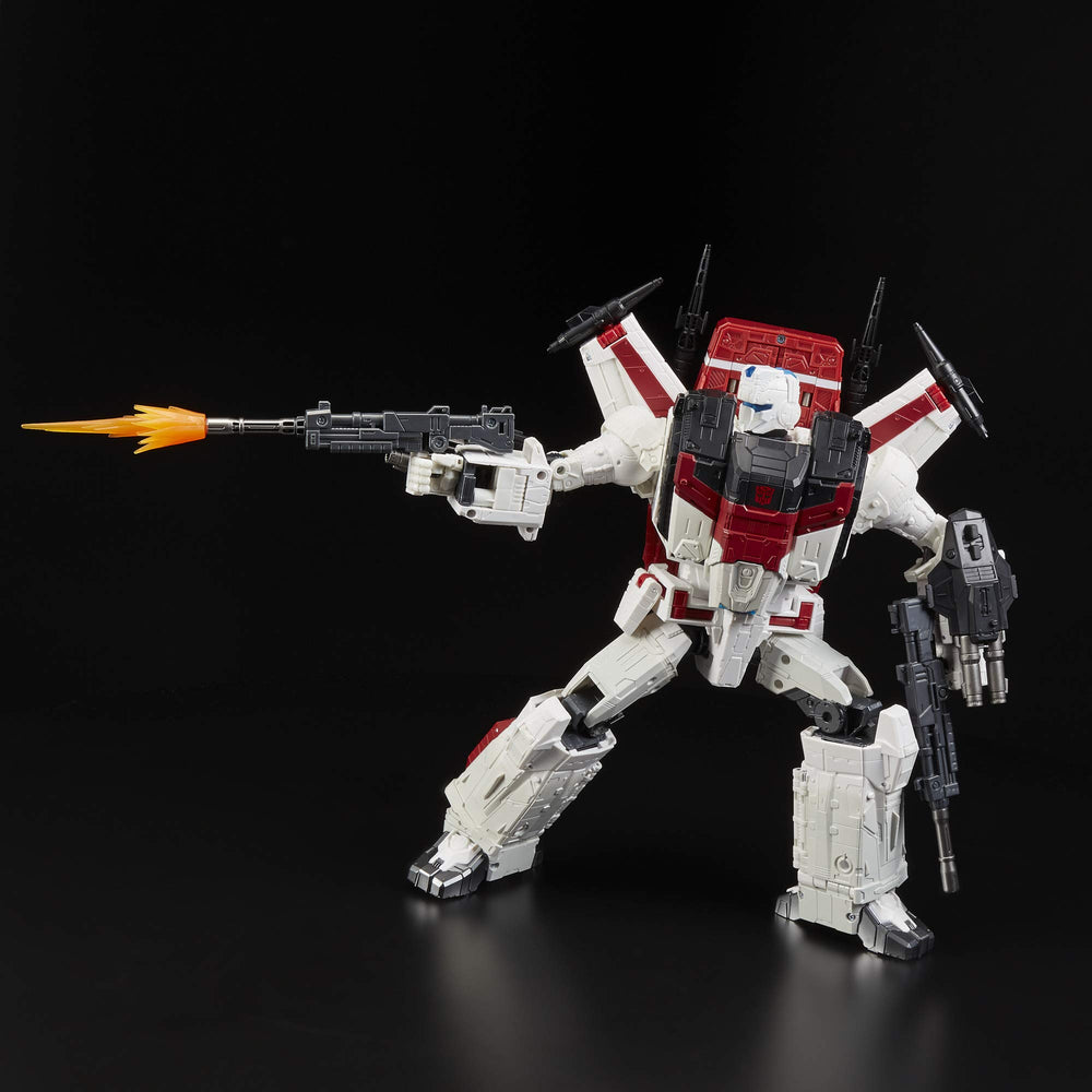 Battle mask completes Jetfire's heroic look for photos