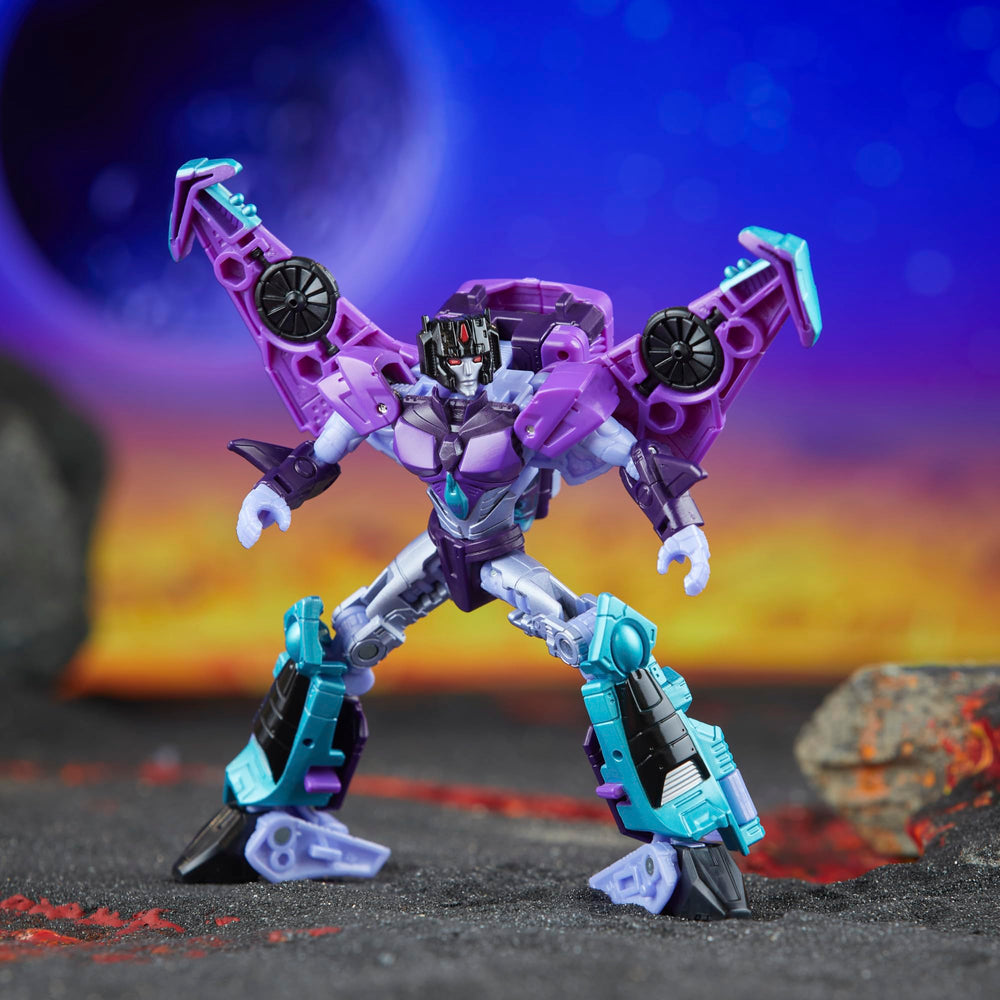 Transformers Legacy Slipstream Deluxe blaster accessories attach in both modes.