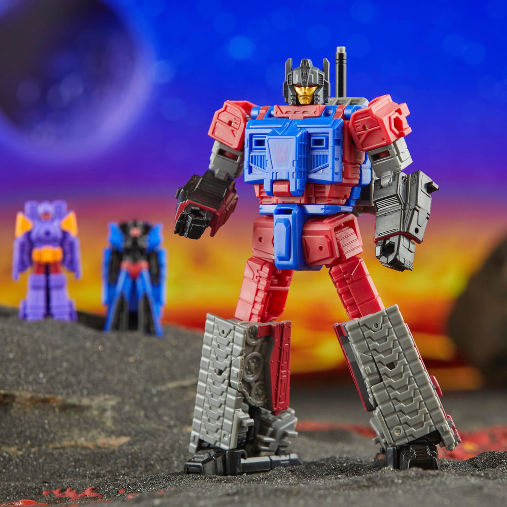 Transformers Legacy United celebrates 40 years of Transformers history.