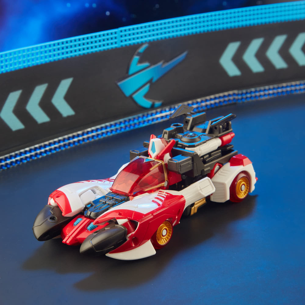 Transformers Override 18 close-up details—highlights paint and molding quality.