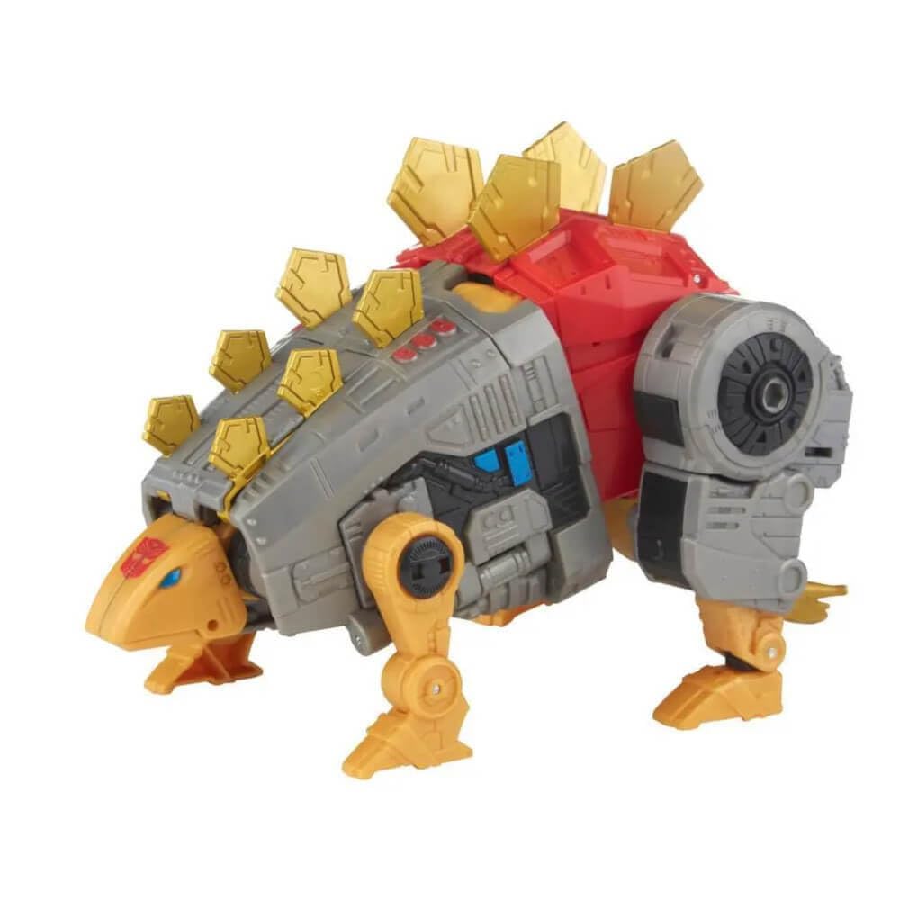 Transformers Dinobot Snarl offers high articulation for varied poses.
