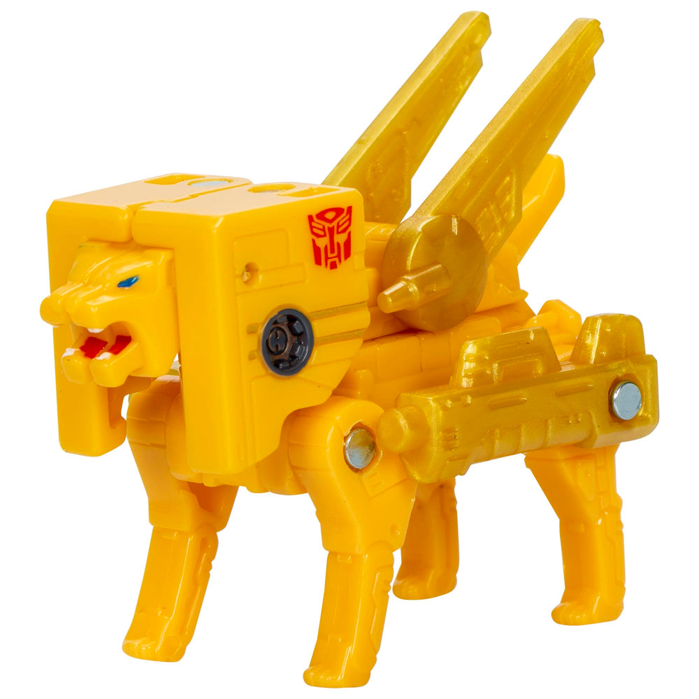Steeljaw with loudspeaker accessory for authentic movie-era vibe
