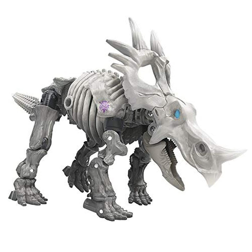 Transformers WFC-K15 Ractonite bone weapons for dynamic display and imaginative play