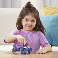 Whirl is a 6-inch figure suitable for little hands