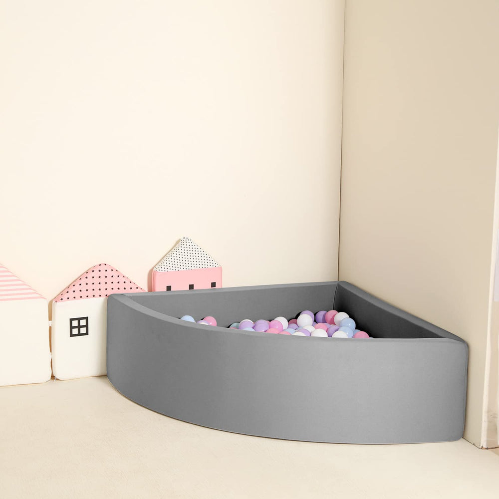 Folds for easy transport and quick storage between uses
