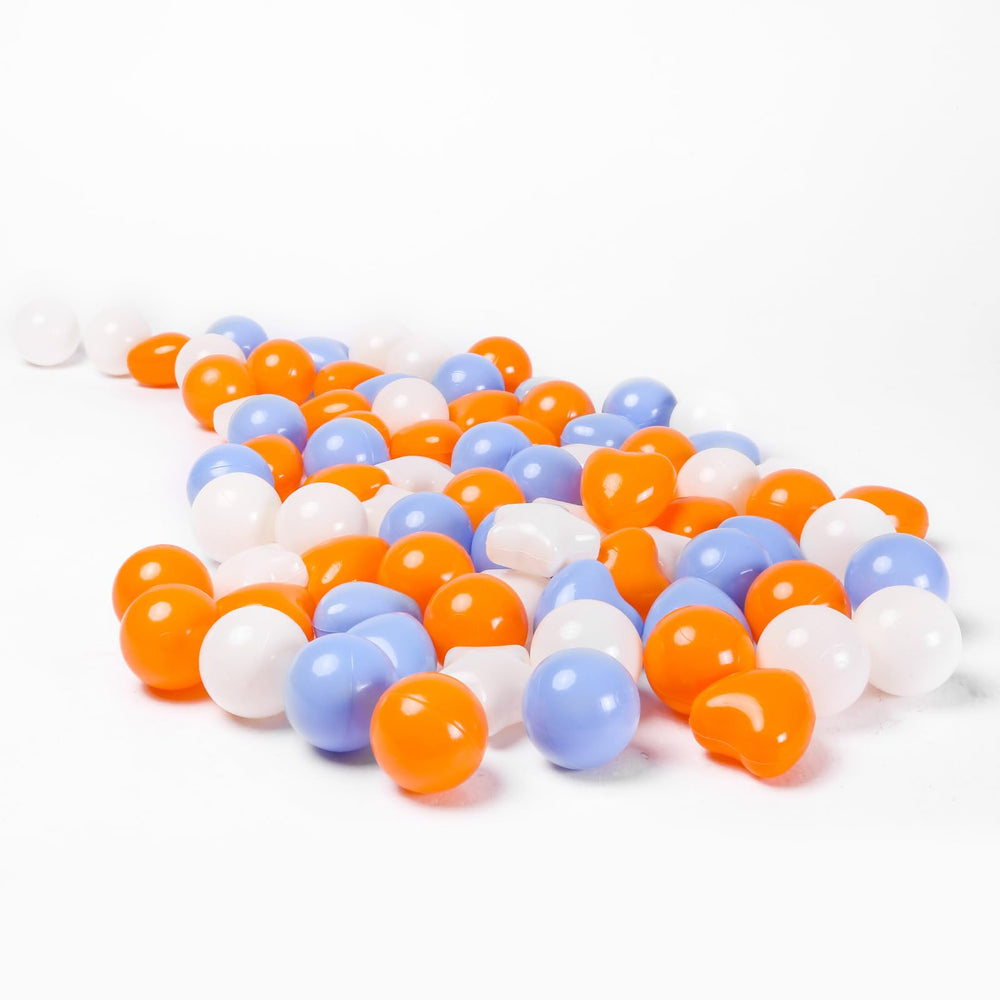 TRENDPLAY ball pit family play image—family-friendly activity for curious minds.