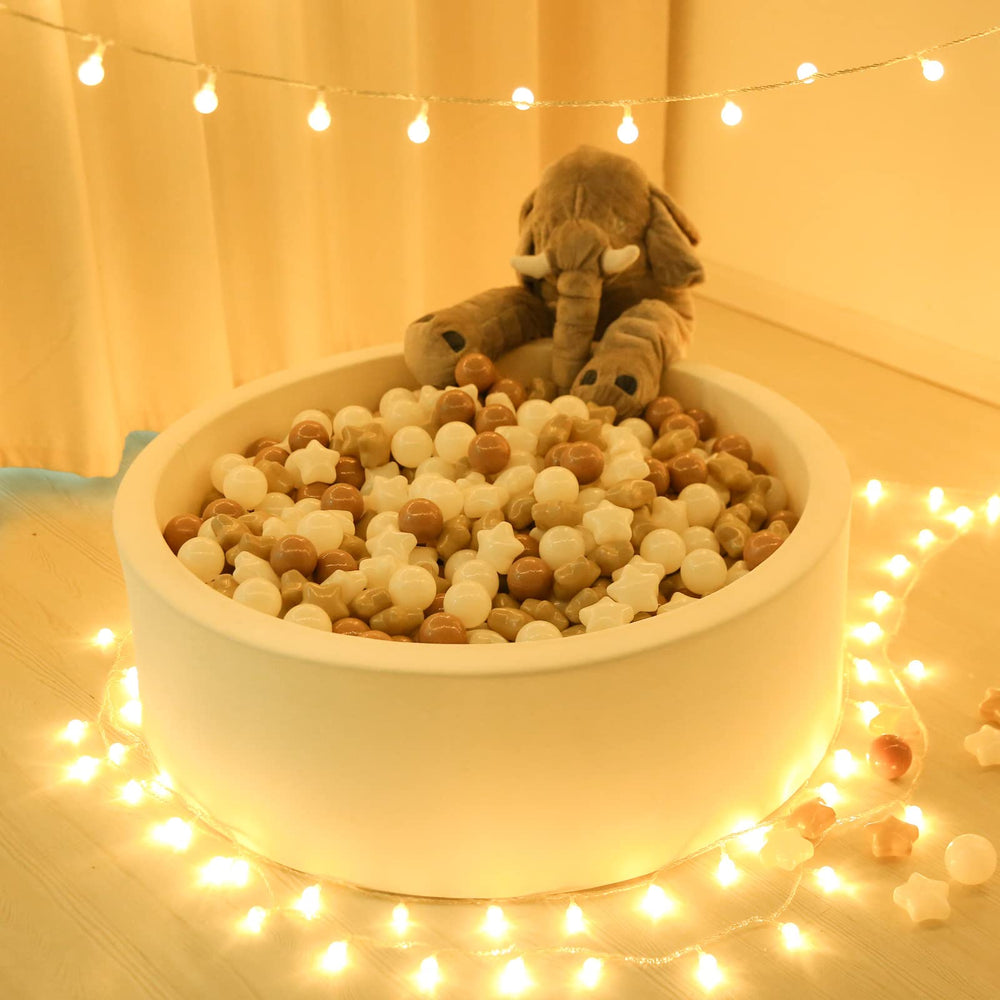 Non-toxic, child-safe plastics ensure worry-free use in ball pits.