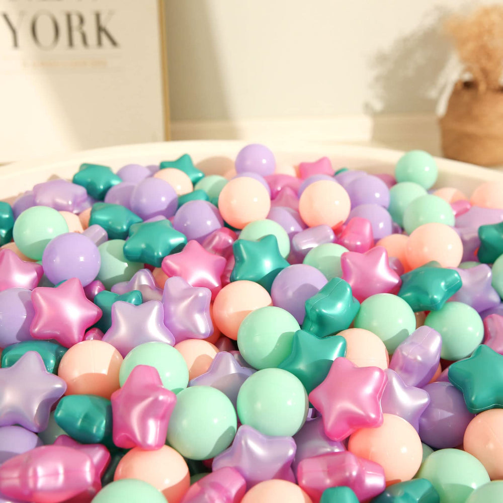 TRENDPLAY colorful star balls in green-purple palette for themed decor.
