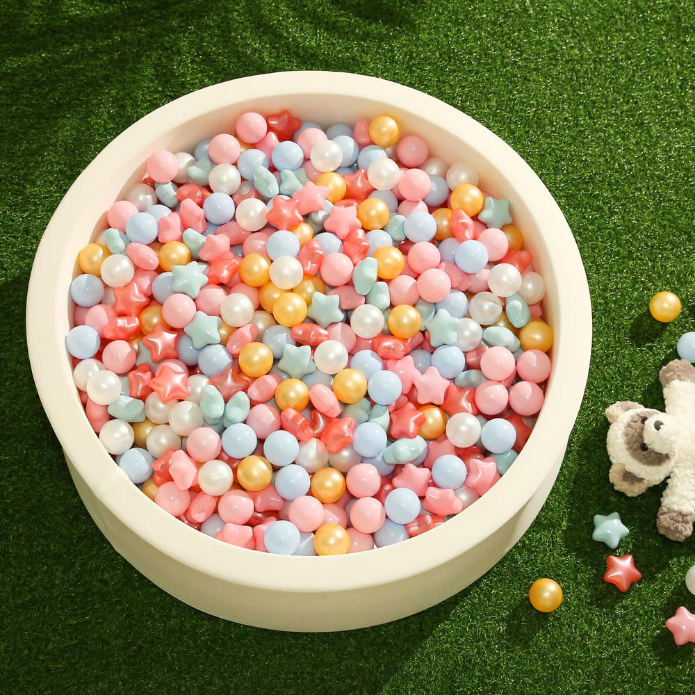 Storage bag included with TRENDPLAY balls keeps play area organized.