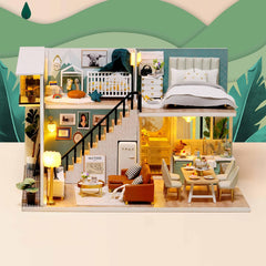 TuKIIE dollhouse dust-proof cover protects the miniature between play sessions.
