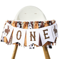 TUTOTU rodeo banner hanging decor adds color to party setup.