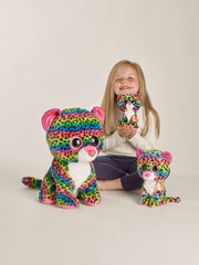Ty Dotty leopard plush close-up eyes highlight its playful, expressive design.