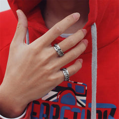 Udolfly fidget ring 8mm wide with versatile size 5-14.
